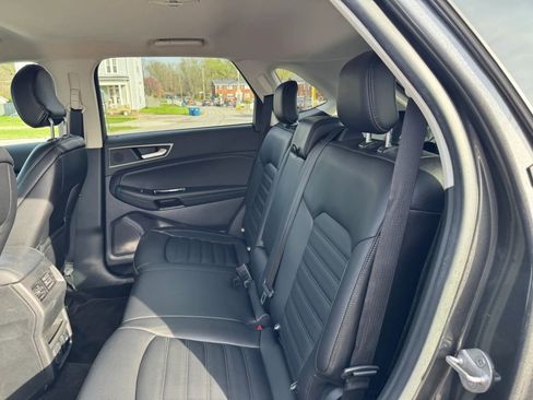 Used 2019 Ford Edge SEL w/ Equipment Group 201A image 29