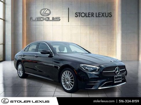 Used 2023 Mercedes-Benz E 350 4MATIC Sedan image 1