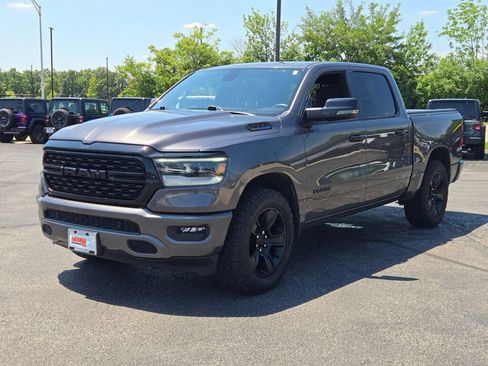 Used 2023 RAM 1500 Big Horn AWD/4WD image 3