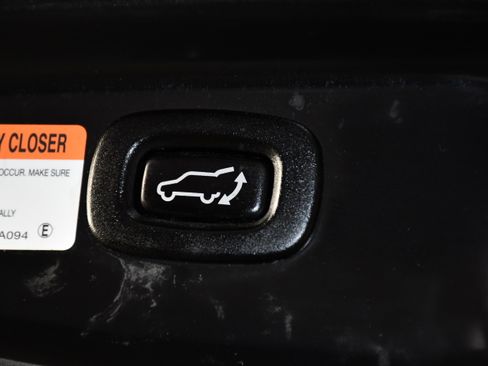 Used 2020 Mitsubishi Outlander SEL AWD/4WD image 50