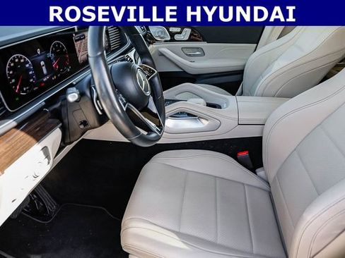 Used 2024 Mercedes-Benz GLE 350 4MATIC image 23