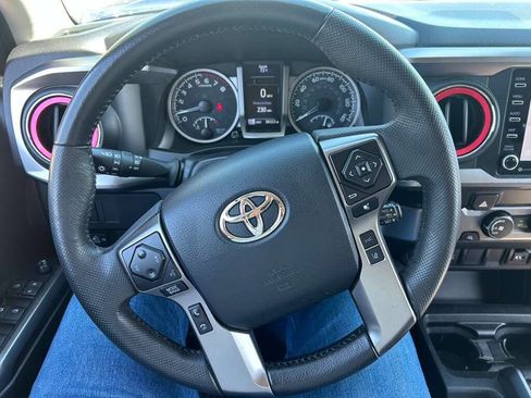 Used 2023 Toyota Tacoma SR5 RWD image 13