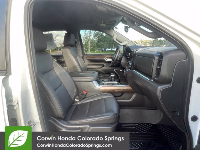 Used 2022 Chevrolet Silverado 1500 LT Trail Boss w/ Convenience Package II AWD/4WD image 32