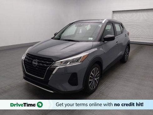 Used 2023 Nissan Kicks SV FWD image 1