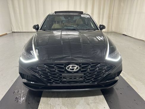 Used 2023 Hyundai Sonata Limited FWD image 3