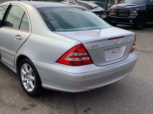 Used 2007 Mercedes-Benz C 280 4MATIC Sedan image 7