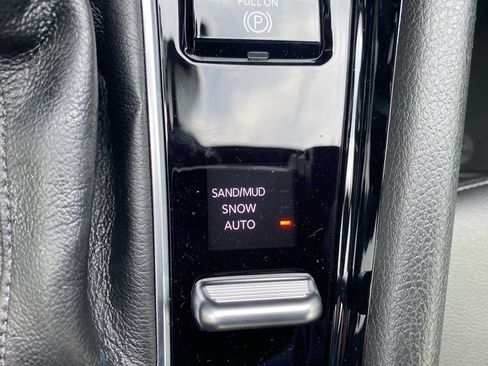 New 2026 Jeep Compass Latitude AWD/4WD image 31
