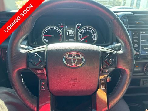 Used 2023 Toyota 4Runner TRD Off-Road Premium w/ Off Road Premium Plus Package AWD/4WD image 20