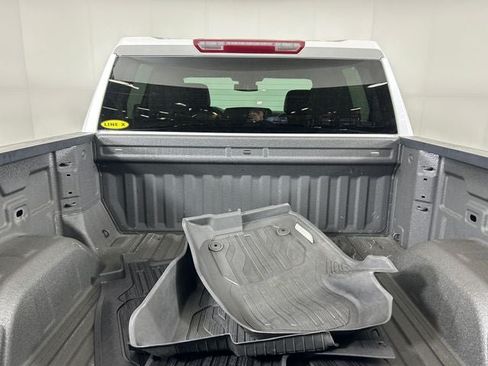 Used 2023 GMC Sierra 1500 SLT w/ SLT Convenience Package AWD/4WD image 27
