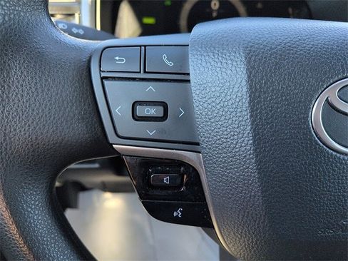 Certified 2025 Toyota Camry LE image 17