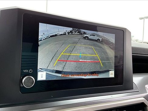 Used 2025 Toyota Tacoma SR5 image 13