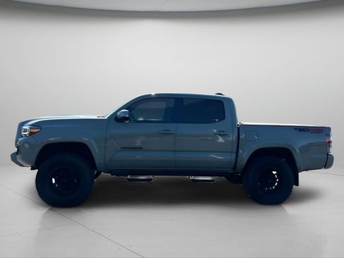 Used 2023 Toyota Tacoma TRD Sport w/ Advanced Technology Package AWD/4WD image 8