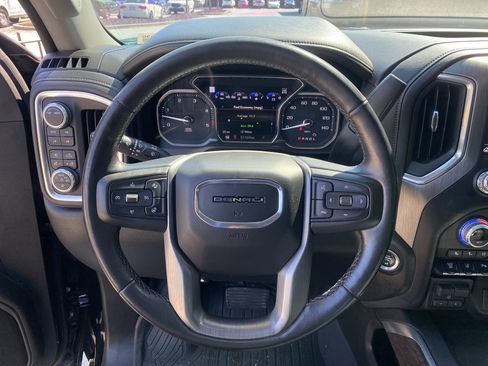 Used 2022 GMC Sierra 2500 Denali w/ Denali Ultimate Package image 10