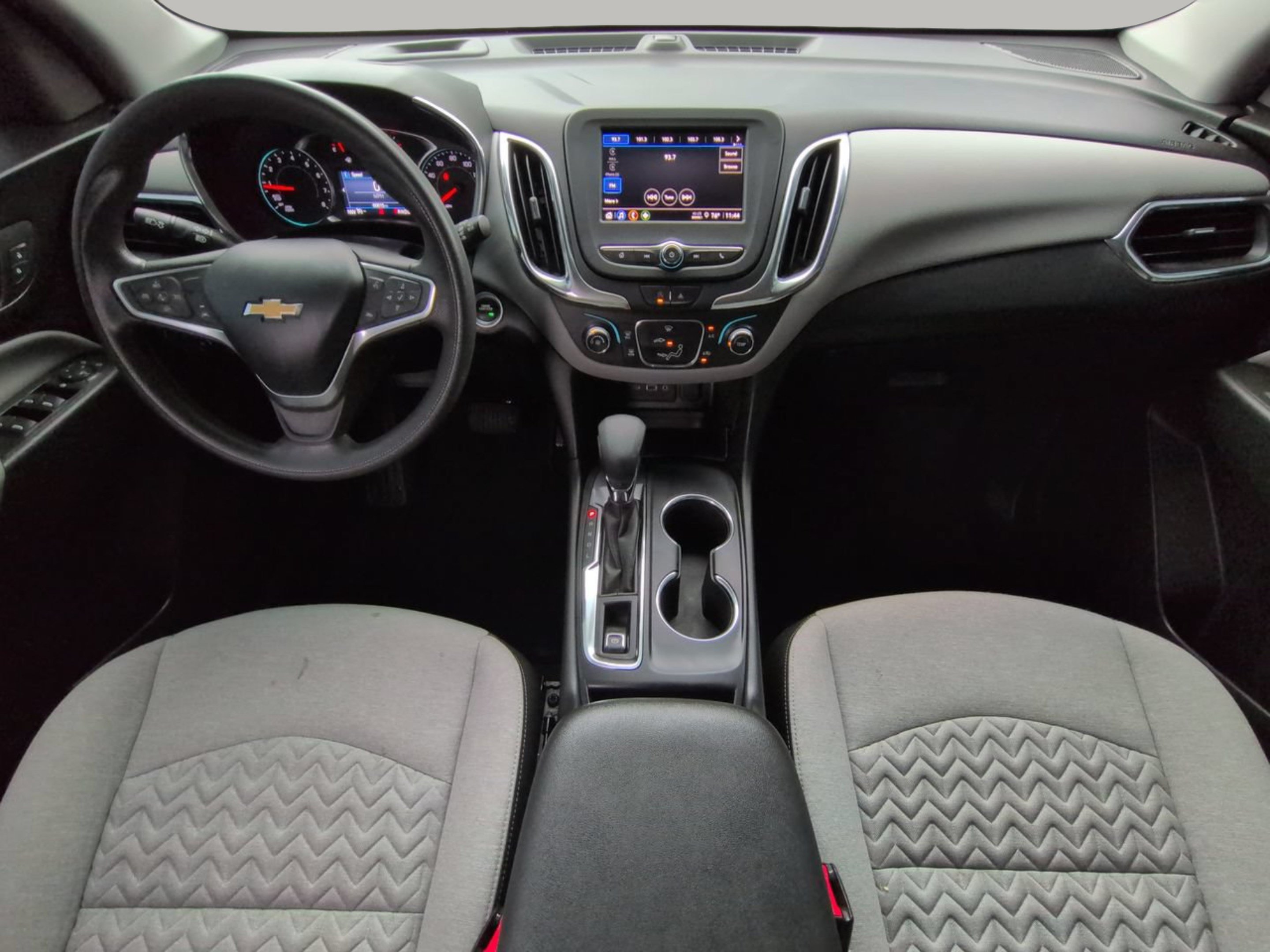 Used 2023 Chevrolet Equinox LT FWD image 4