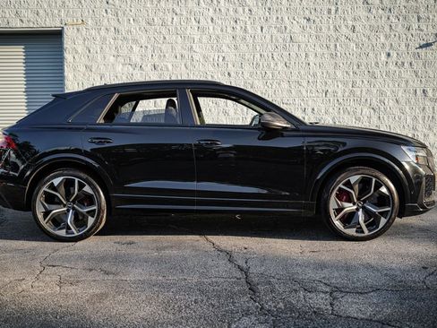 Used 2022 Audi RS Q8 w/ Carbon Optic Package AWD/4WD image 17