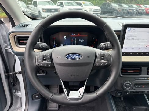 New 2025 Ford Maverick Lariat w/ 4K Tow Package image 13