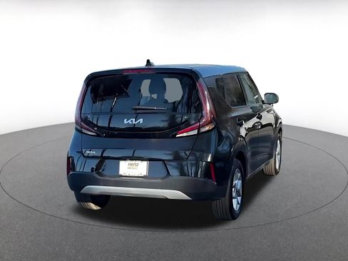 Used 2025 Kia Soul LX w/ LX Technology Package image 12