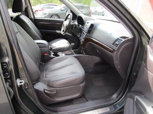 Used 2010 Hyundai Santa Fe Limited image 22
