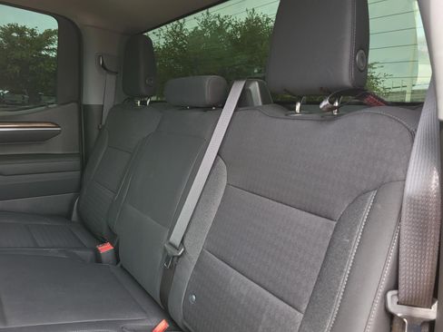 Used 2022 Chevrolet Silverado 1500 RST AWD/4WD image 19