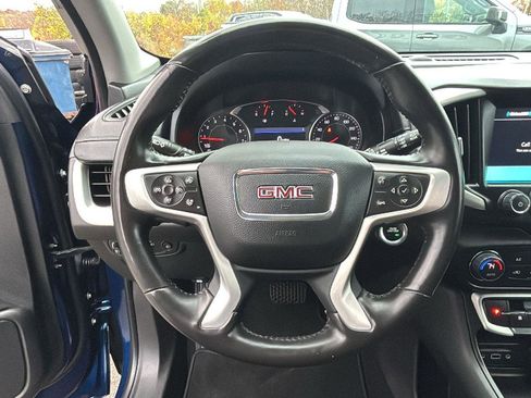 Certified 2022 GMC Terrain SLT image 17