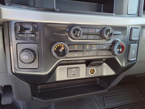 New 2025 Ford F550 2WD SuperCab Super Duty image 10