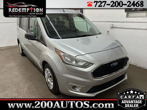 Used 2019 Ford Transit Connect XLT image 1