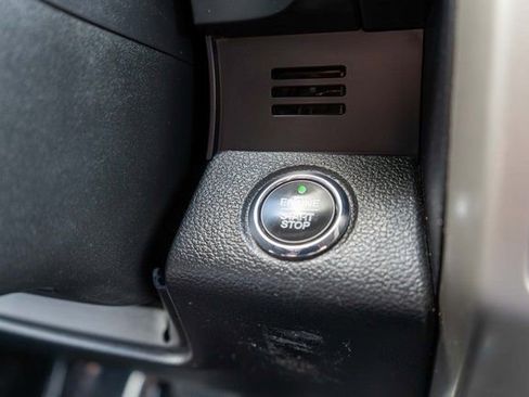 Used 2020 Ford F150 Lariat w/ Equipment Group 501A Mid AWD/4WD image 25