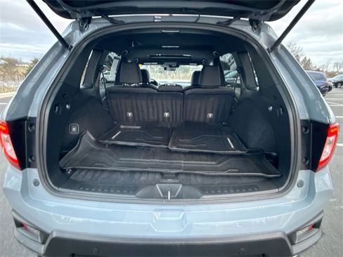 Certified 2024 Honda Passport Black Edition image 20