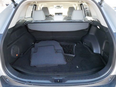 Used 2023 Toyota RAV4 Limited image 18