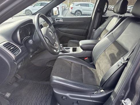 Used 2021 Jeep Grand Cherokee Laredo X image 8