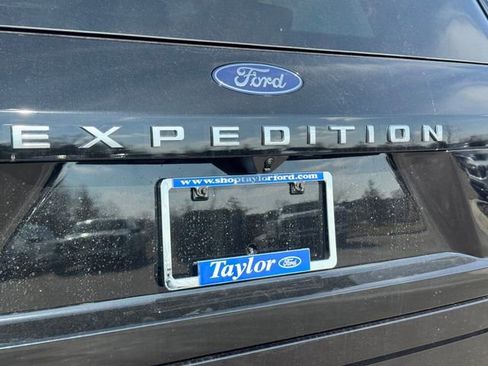 New 2026 Ford Expedition Active image 10