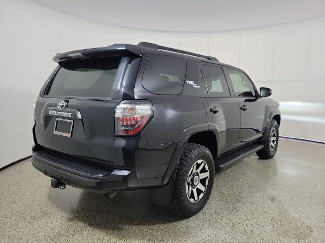 Used 2023 Toyota 4Runner TRD Off-Road Premium w/ Moonroof Package AWD/4WD image 5
