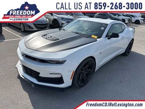 Used 2021 Chevrolet Camaro SS image 1
