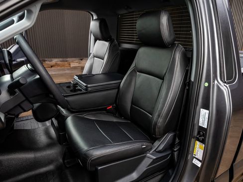 Used 2025 Ford F150 XL w/ Equipment Group 103A High image 25