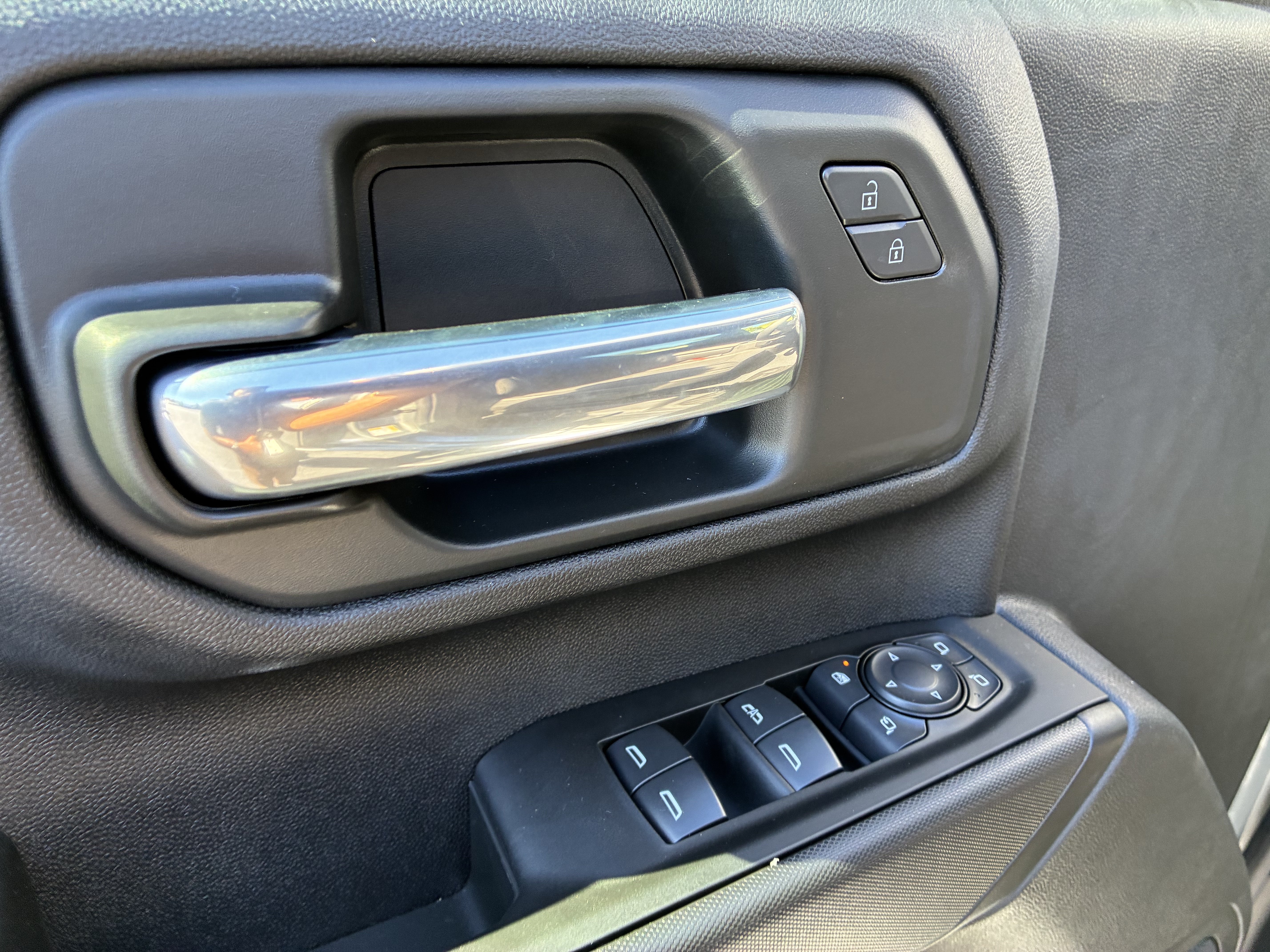 New 2026 Chevrolet Silverado 2500 Custom w/ Custom Value Package AWD/4WD image 26