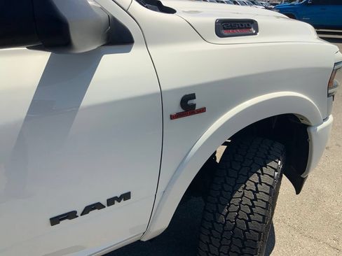 Used 2020 RAM 2500 Laramie AWD/4WD image 11