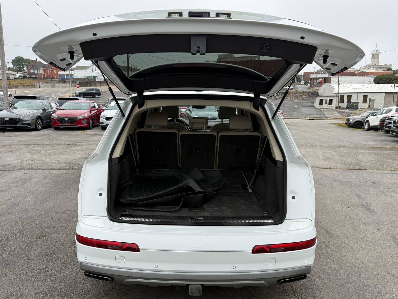 Used 2017 Audi Q7 3.0T Prestige AWD/4WD image 55