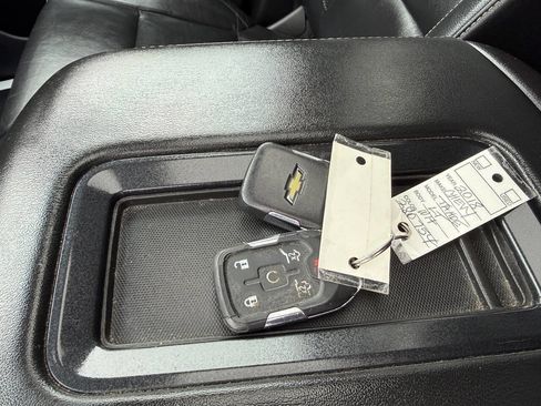 Used 2018 Chevrolet Tahoe LT image 28