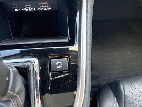 Used 2024 Subaru Outback Touring image 18