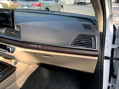 Certified 2023 Audi Q5 2.0T Premium Plus w/ Premium Plus Package image 18