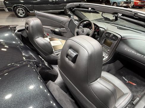 Used 2012 Chevrolet Corvette Convertible w/ 4LT Preferred Equipment Group image 43