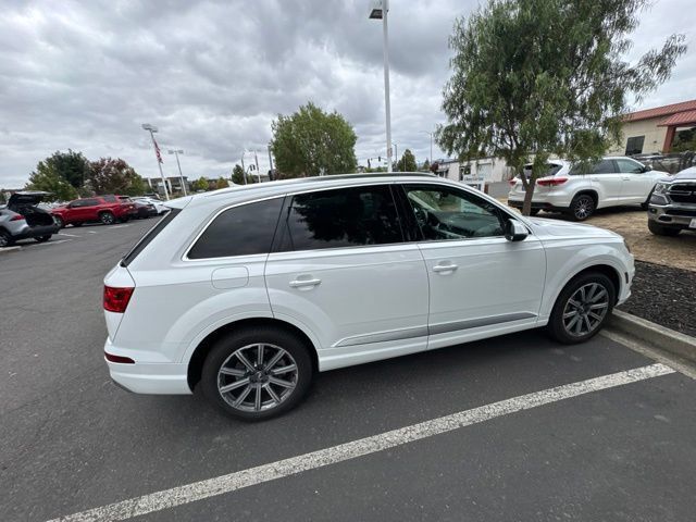 Used 2018 Audi Q7 2.0T Premium Plus w/ Premium Plus Package AWD/4WD image 45