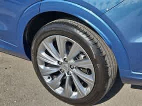 Used 2024 Buick Envista Avenir FWD image 18