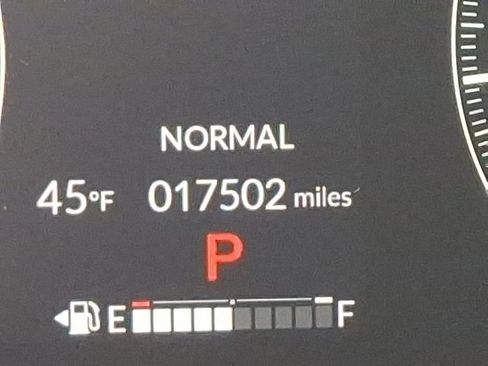 Used 2025 Honda HR-V LX image 20