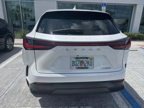 Used 2024 Lexus NX 250 FWD w/ Towing Package (2000 Lbs) image 8