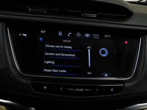 Used 2018 Cadillac XT5 AWD image 70