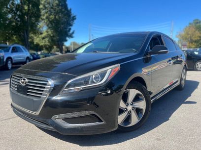 Used 2017 Hyundai Sonata Limited w/ Ultimate Package 02