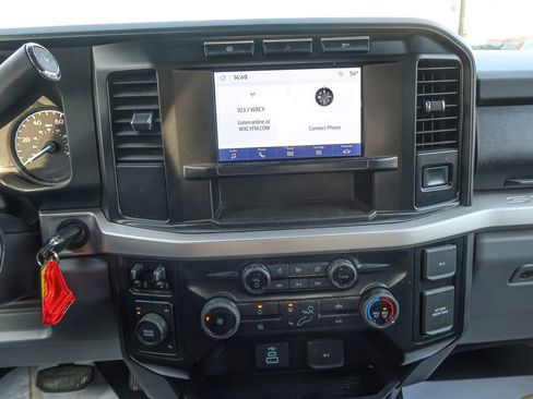 Used 2024 Ford F350 XLT image 38