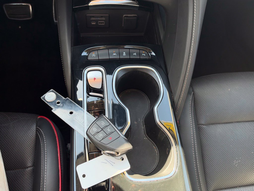 Used 2022 Buick Envision Essence w/ Technology Package II FWD image 24