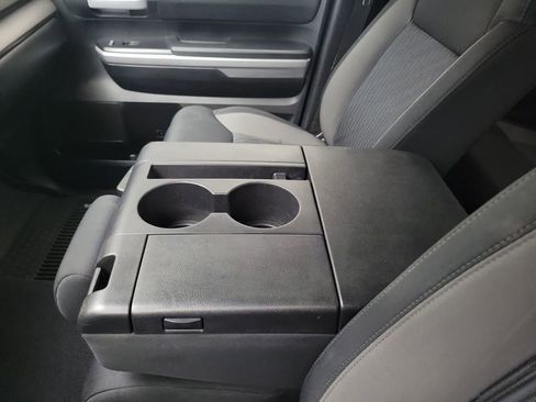 Used 2016 Toyota Tundra SR5 image 30